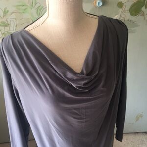 NWT ROZ & ALI gray sz L 90% POLYESTER 5% SPANDEX, nice flow material.
